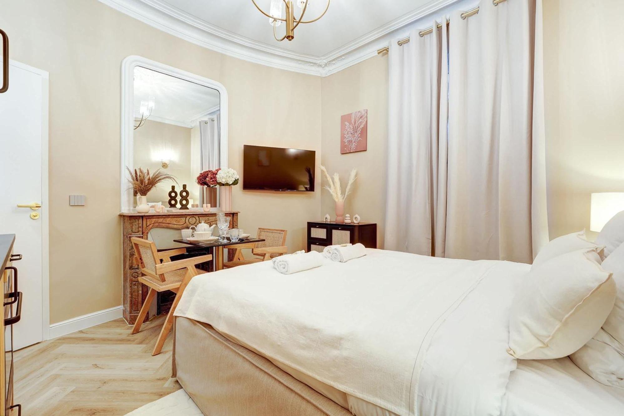 Luxueuse Haussmannienne A Parijs