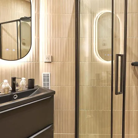 Luxueuse Suite Haussmannienne A Paris Exterior photo